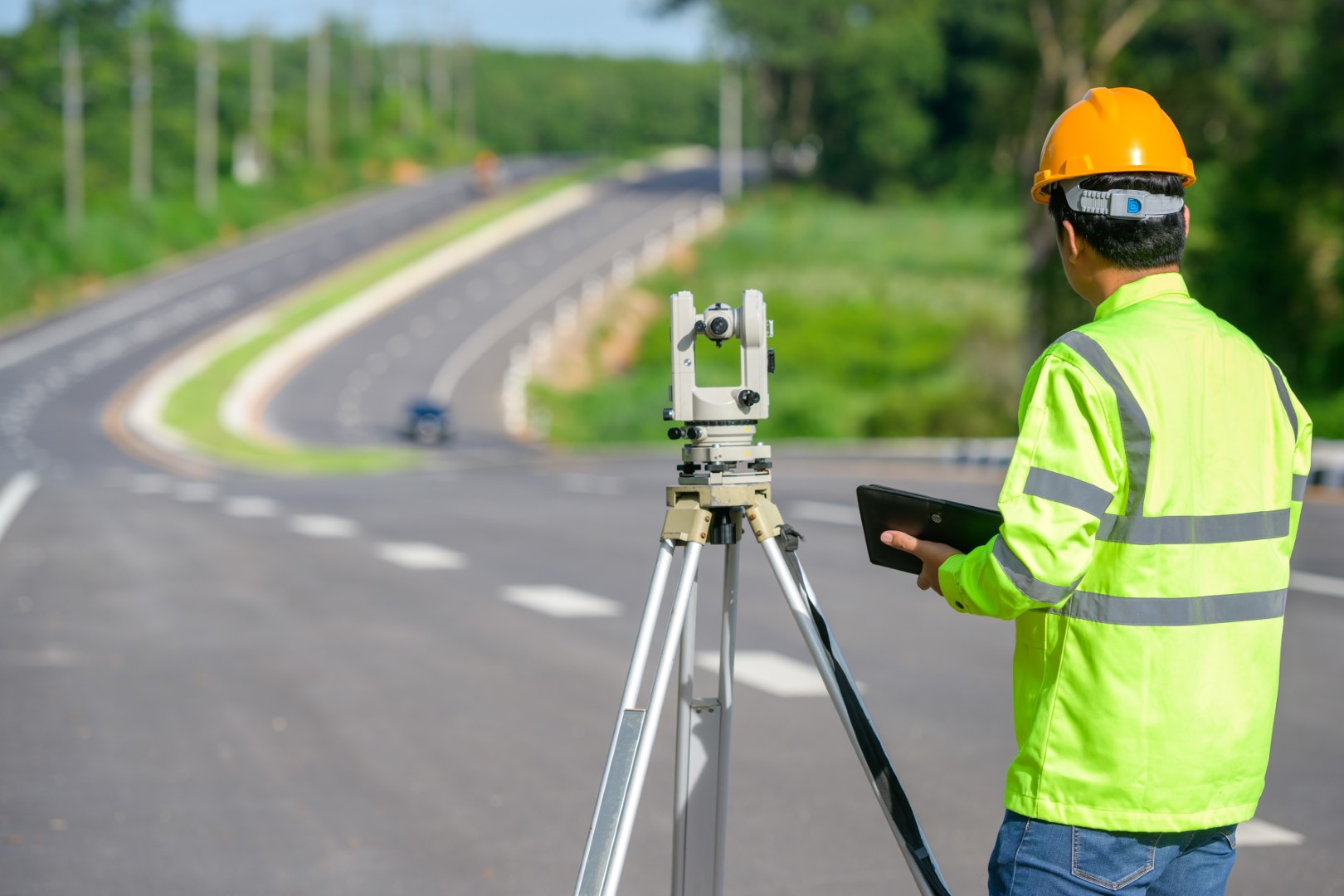 Read more about the article How LiDAR Technology Helps to Assess Road Cracks and Ensure Safety